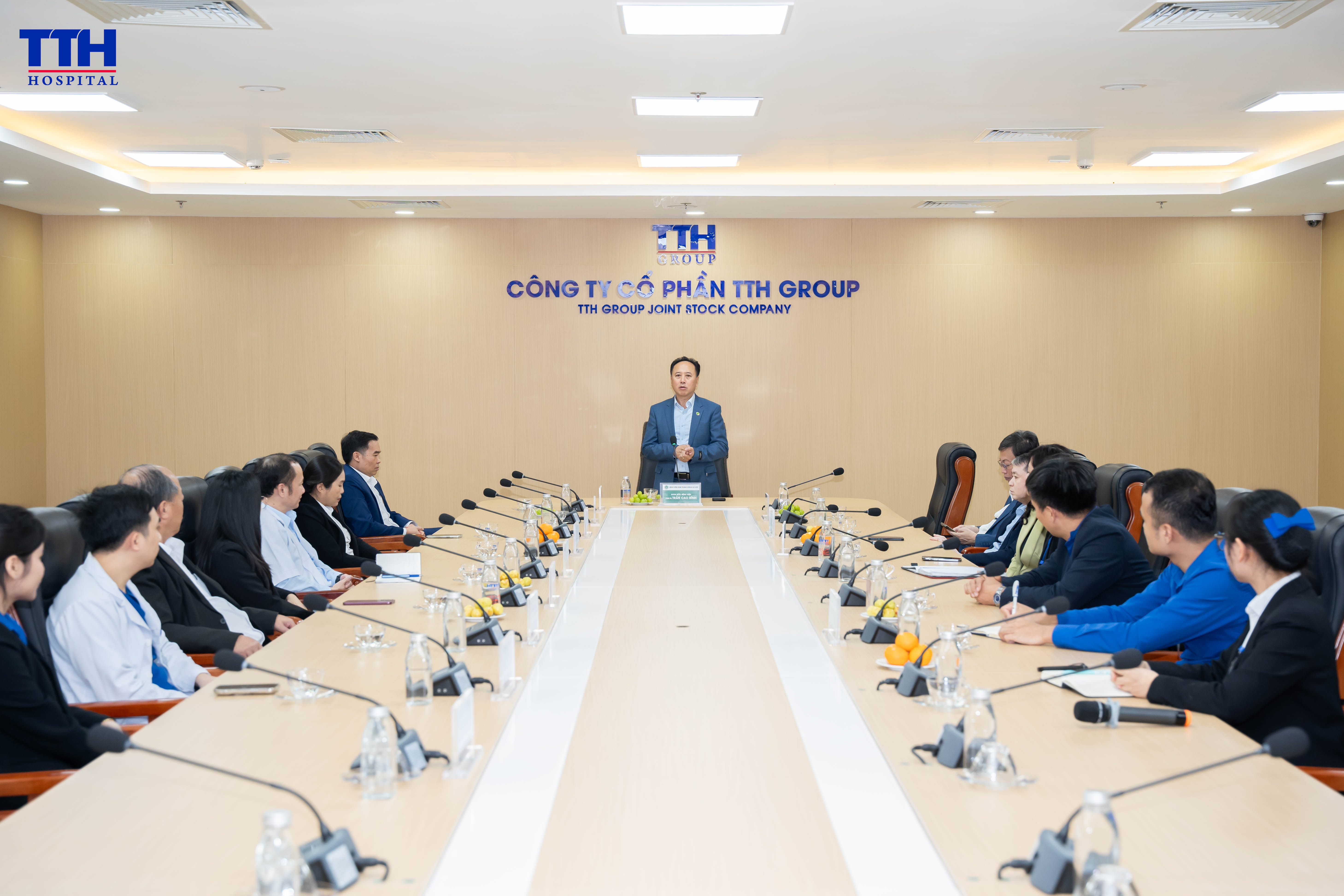  PGS.TS.Trần Cao Bính - Giám đốc Bệnh viện Răng hàm mặt TW phát biểu tại buổi làm việc