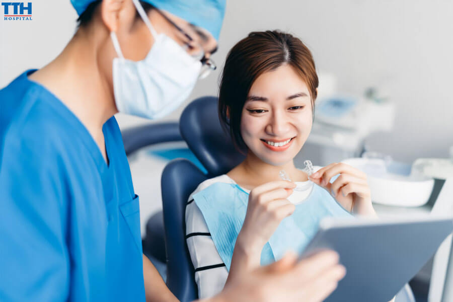 Cách SmartTrack Hoạt Động Trong Quá Trình Niềng Răng Invisalign