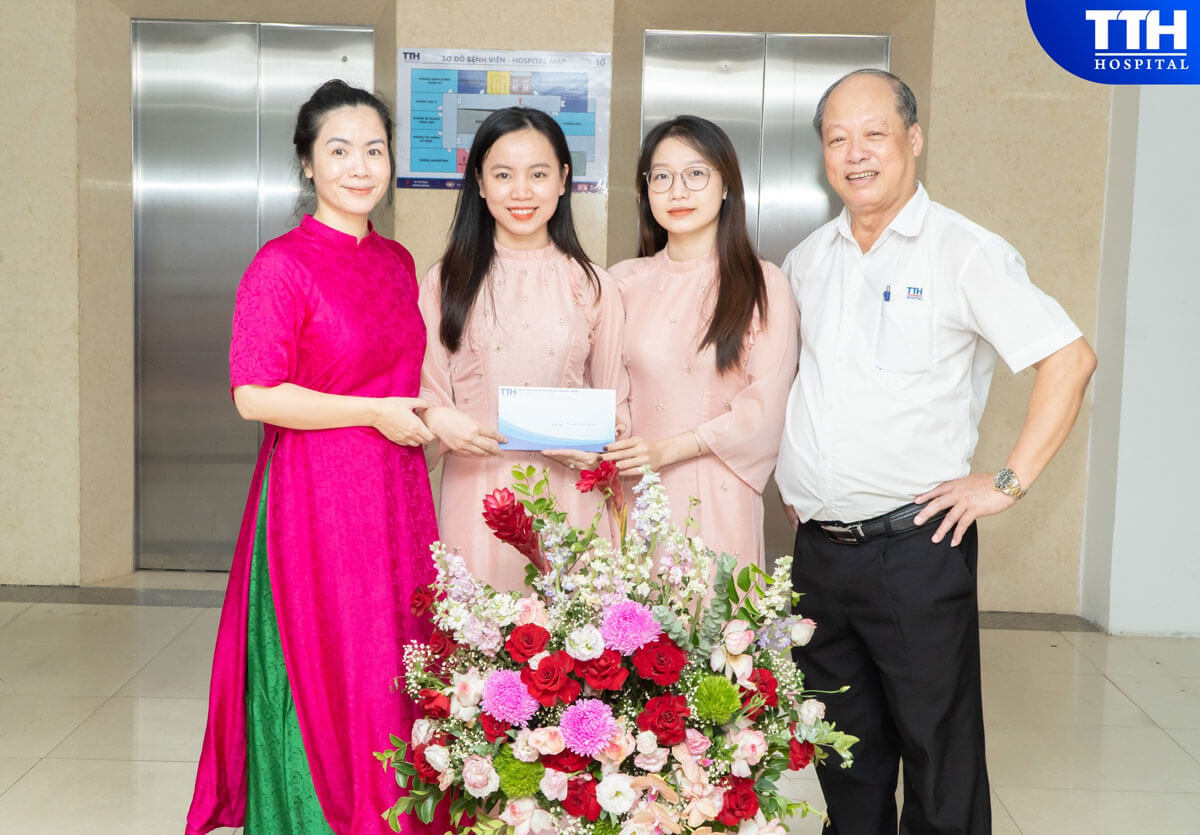 hình ảnh đẹp 11 trong ngày Phụ Nữ Việt Nam 20-10-2023