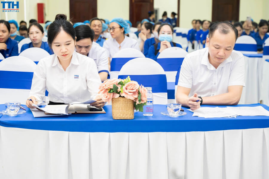 Thành phần tham dự tại Hội nghị sơ kết Quý III