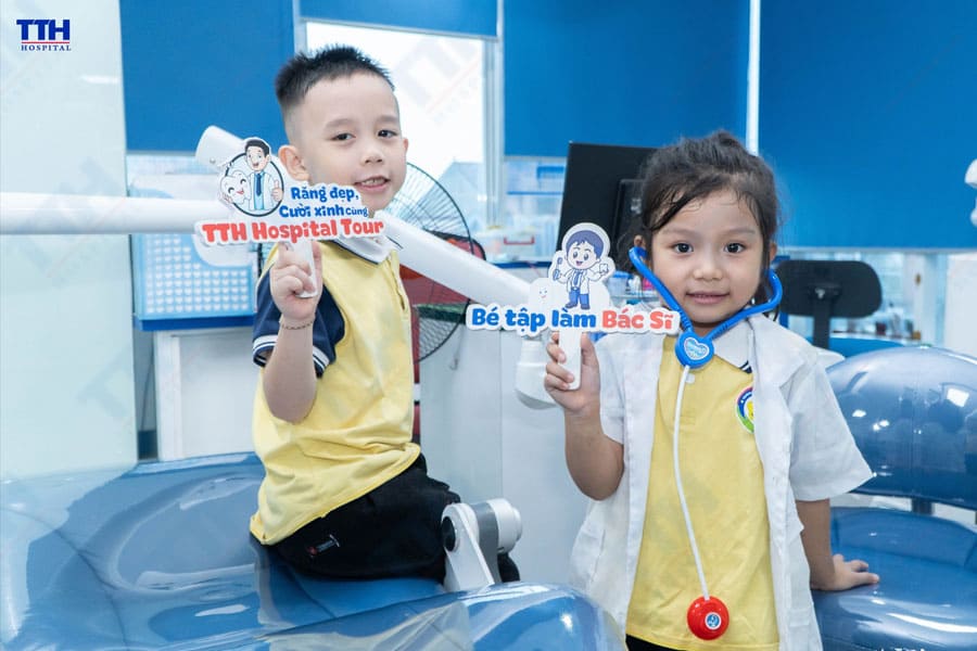 Trải Nghiệm Khám Sức Khỏe Răng Miệng Miễn Phí