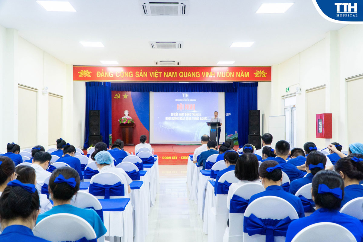 Sơ kết hoạt động tháng 5 và Định hướng phát triển tháng 6: Bệnh viện Thái Thượng Hoàng tiến bước vươn tầm cao mới