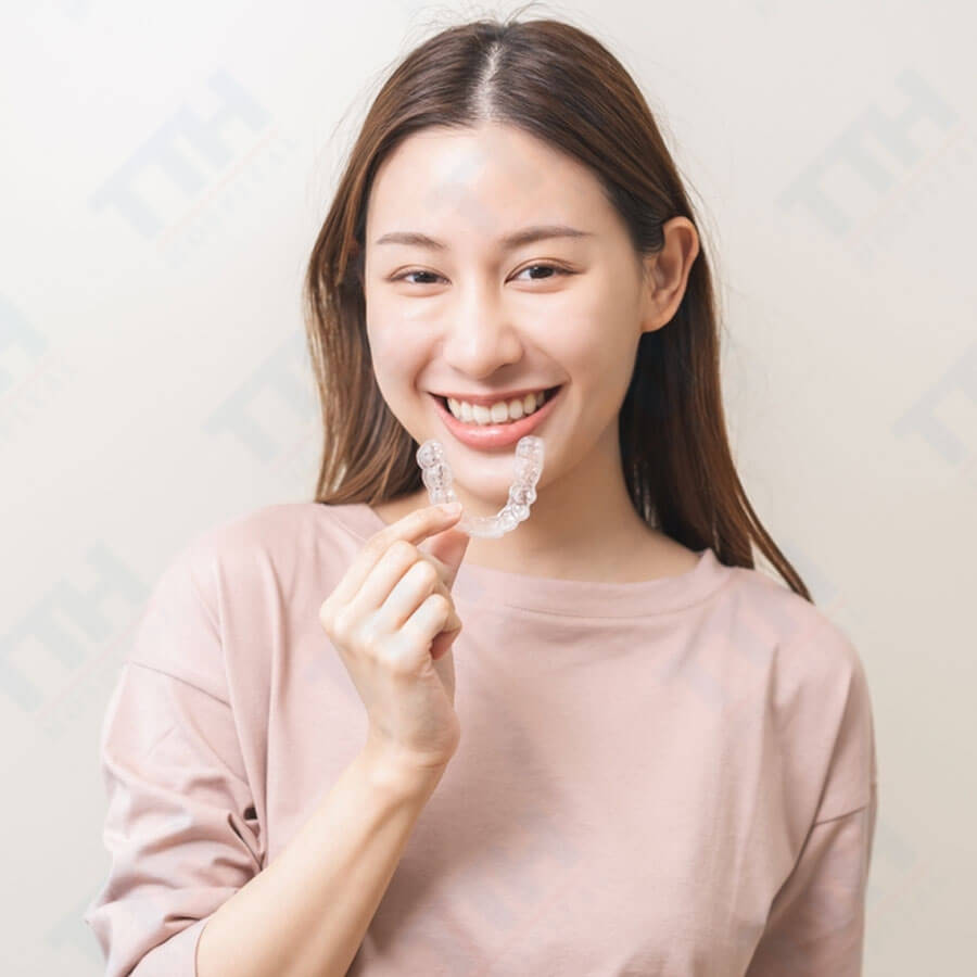 Nắn Chỉnh Răng Hiệu Quả với Khay niềng Trong Suốt TTH Aligners